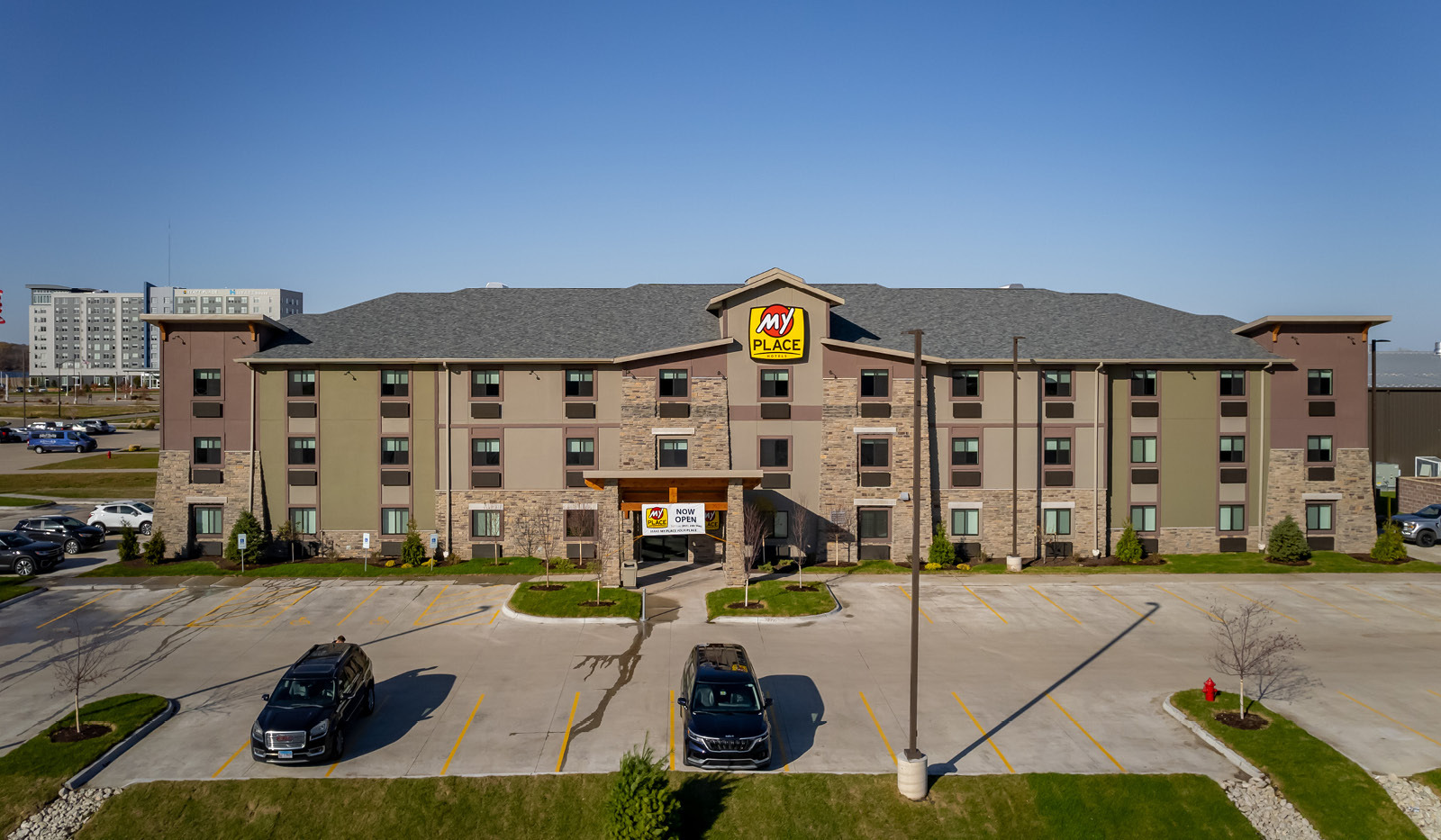 Drone-view exterior of My Place Hotel-East Moline, IL.