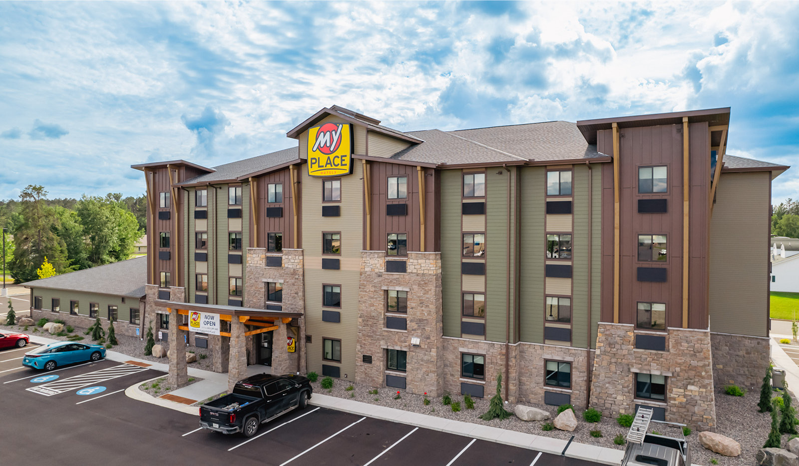 Book Directly for Exclusive Rates | My Place Hotels