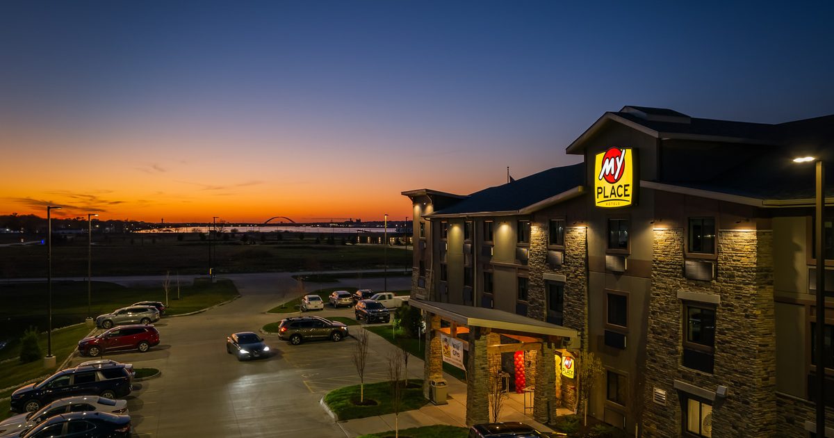 Book Directly for Exclusive Rates | My Place Hotels