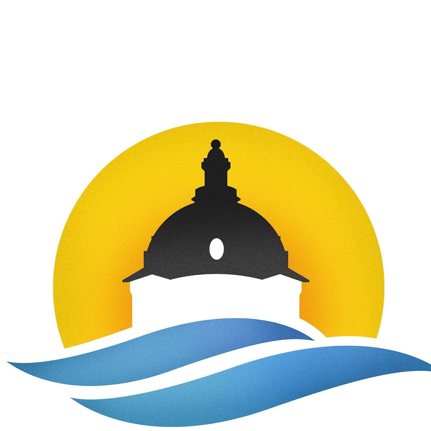 Pierre Players' logo of a white and black lighthouse, with blue ocean waves and yellow circular background.
